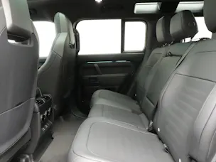 Land Rover Defender 110 4.4 V8 Octa