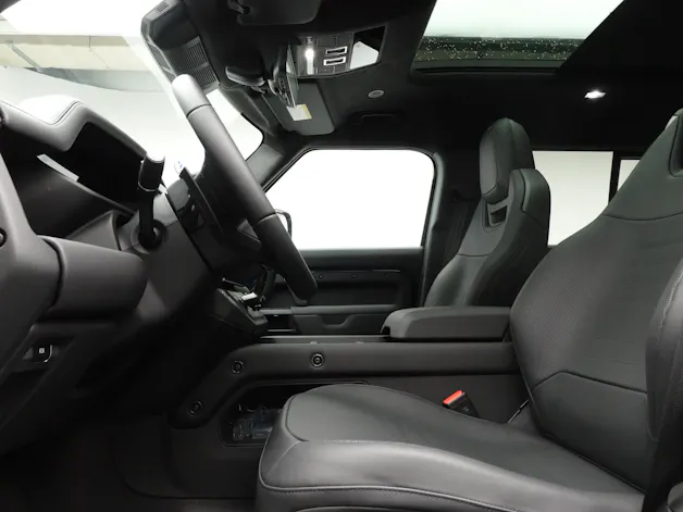 Land Rover Defender 110 4.4 V8 Octa
