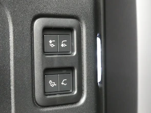 Fahrzeugbild LAND ROVER Defender 110 4.4 V8 Octa