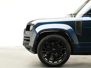 Land Rover Defender 110 4.4 V8 Octa