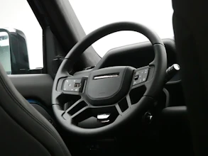 https://vehicle.imgix.net/4507979/89d70217-01c8-49b3-a189-07c3bfa6b114.JPG