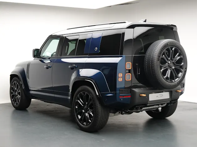 Land Rover Defender 110 4.4 V8 Octa