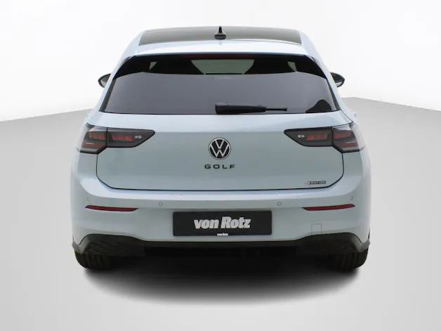 VW Golf 8.5 2.0 TSI DSG R-Line Black Style 4Motion