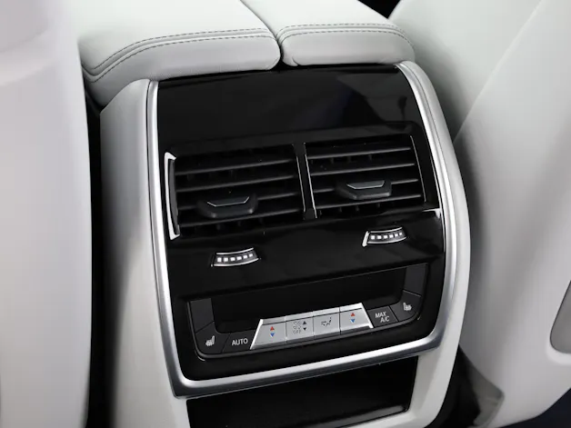 BMW XM G09 Label Plug-in Hybrid