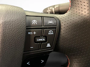Fahrzeugbild TOYOTA C-HR 2.0 PHEV GR Sport