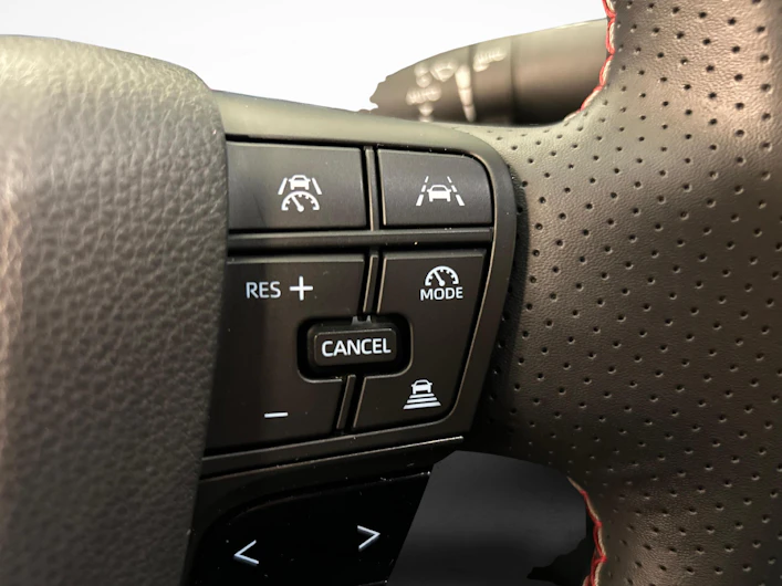 Fahrzeugbild TOYOTA C-HR