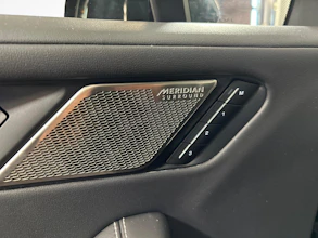https://vehicle.imgix.net/4508023/772f58b8-fc02-423f-aa52-886835dbeb1a.jpg