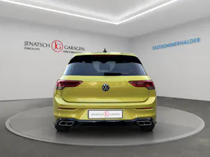 VW Golf VIII 1.5 eTSI R-Line DSG