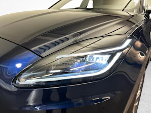 Fahrzeugbild JAGUAR E-Pace 1.5 T 300e R-Dynamic SE AWD
