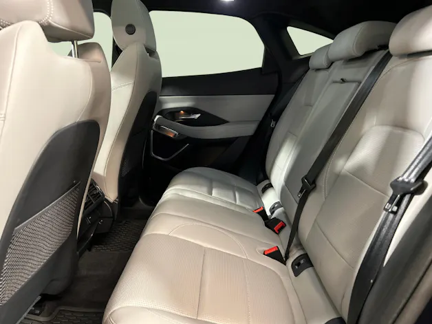 Jaguar E-Pace 1.5 T 300e R-Dynamic SE AWD
