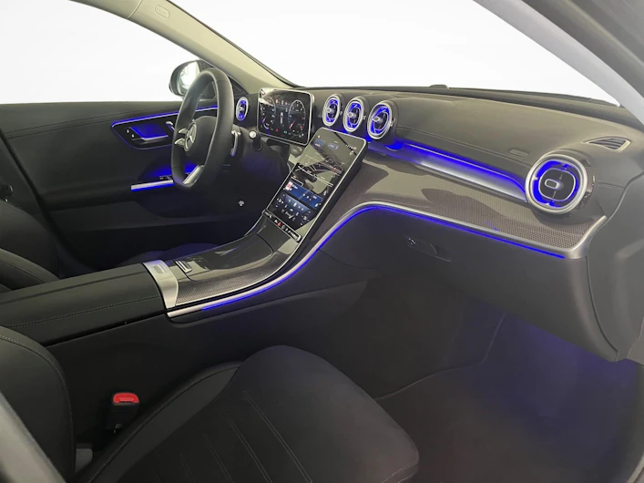 Fahrzeugbild MERCEDES-BENZ C 220