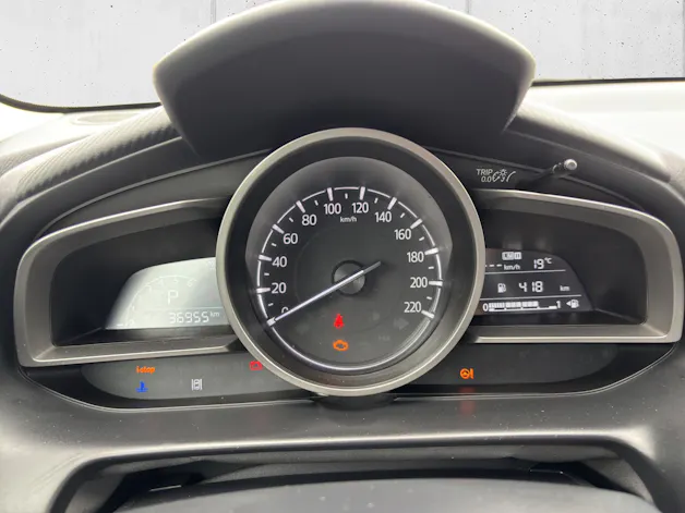 MAZDA 2 1.5 90 Ambition Plus