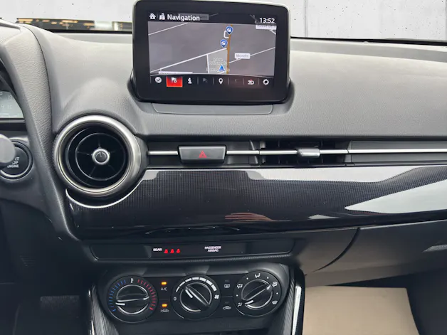 MAZDA 2 1.5 90 Ambition Plus