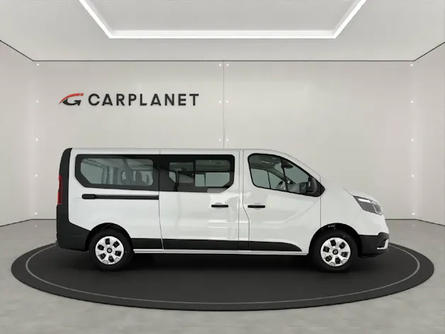 RENAULT Trafic Grand Passenger 2.0 dCi Blue 150 evolution