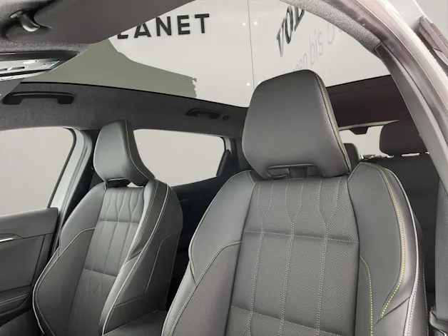 RENAULT Scénic E-Tech iconic