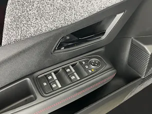 RENAULT Clio 1.8 E-Tech techno