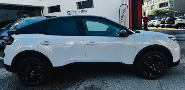 CITROEN NEW C4 1.2 Hybrid Millésime
