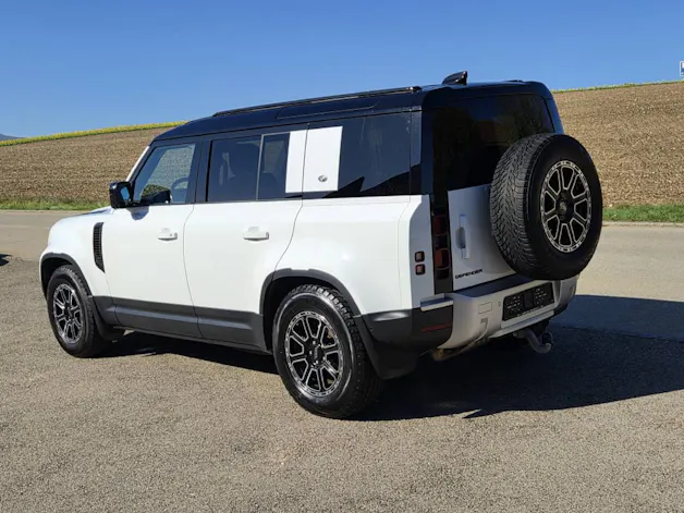 Land Rover Defender 110 2.0 SD4 200cv - crochet - 6 places