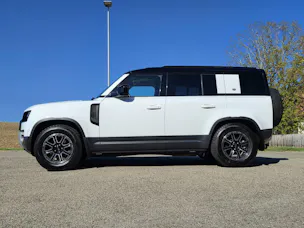 Land Rover Defender 110 2.0 SD4 200cv - crochet - 6 places