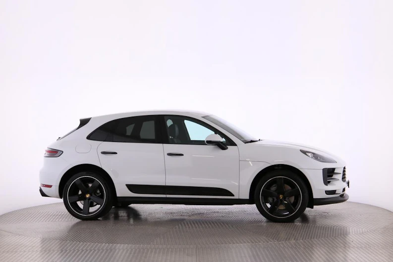 image du véhicule PORSCHE MACAN