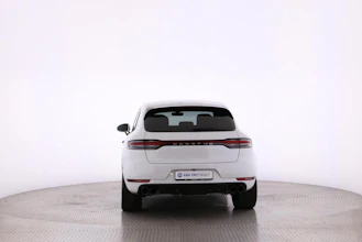 https://vehicle.imgix.net/4508325/c3a2eb5d-43c5-46e9-a714-1a132c8c45a2.jpg