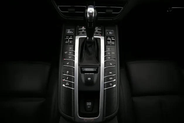 PORSCHE Macan 3.0 V6 S