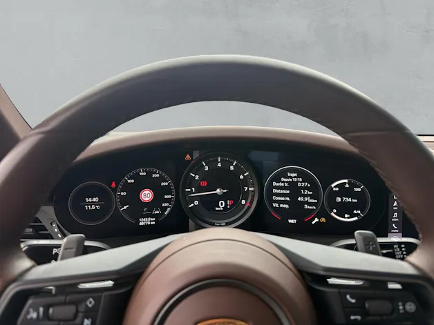 PORSCHE 911 Carrera Coupé 3.0 (CH)