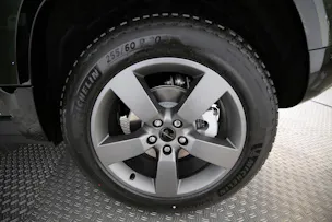 Land Rover Defender 90 3.0 D I6 250 X-Dynamic SE