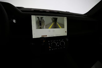 https://vehicle.imgix.net/4508405/8c53ee15-9689-4759-b2d4-da4350c2ed55.jpg