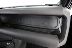 image du véhicule LAND ROVER Defender 130 3.0 D I6 350 X-Dynamic HSE