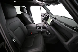 https://vehicle.imgix.net/4508405/b749647d-846c-4462-a9c4-50f57c44b65a.jpg
