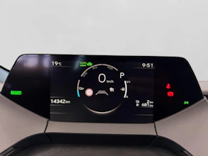 https://vehicle.imgix.net/4508434/98209981-5835-4bcd-b1df-b16b766934e2.jpg