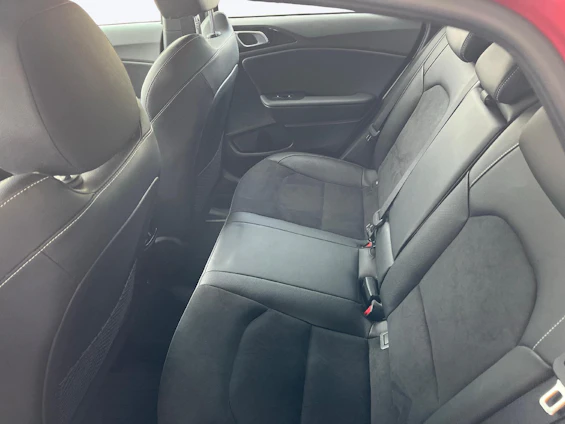 Fahrzeugbild 11