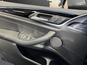 BMW iX3  Impressive