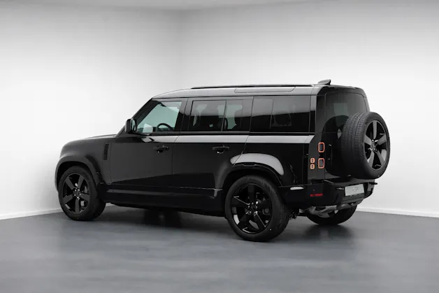 Land Rover Defender 110 3.0 D I6 350 X-Dynamic HSE