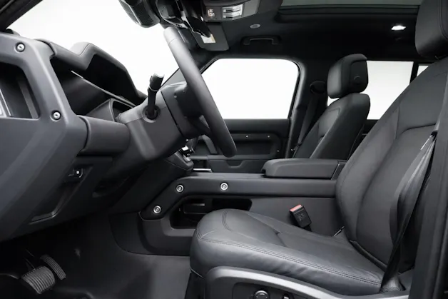 Land Rover Defender 110 3.0 D I6 350 X-Dynamic HSE