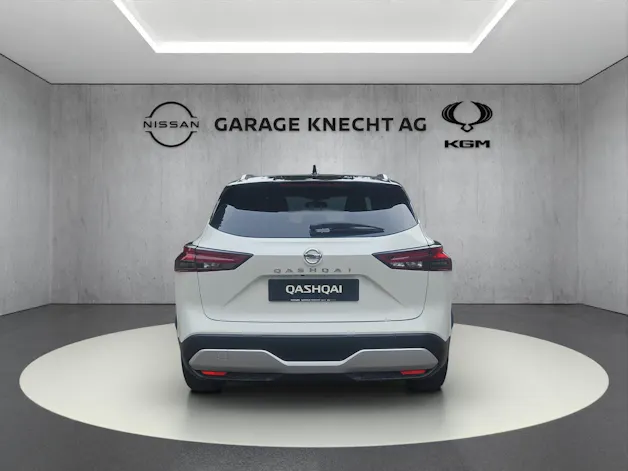NISSAN Qashqai 1.3 DIG-T Tekna+ 4x4