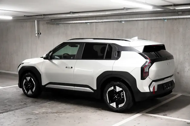Kia EV3 81 kWh Earth 4x4