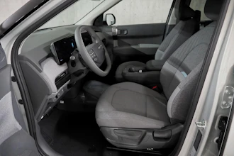 https://vehicle.imgix.net/4508570/d57b56b2-8c1f-4950-a015-708ff9174ac1.jpg