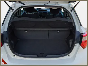Toyota Yaris 1.5 VVT-i HSD Trend