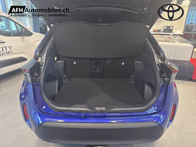 Toyota Yaris Cross 1.5 VVT-i HSD Premium AWD-i