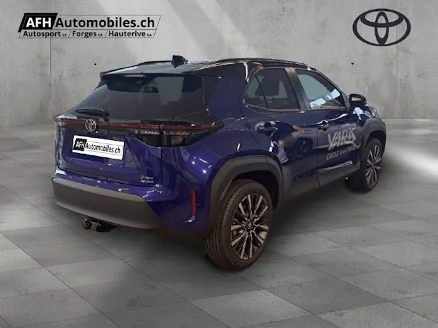 Toyota Yaris Cross 1.5 VVT-i HSD Premium AWD-i