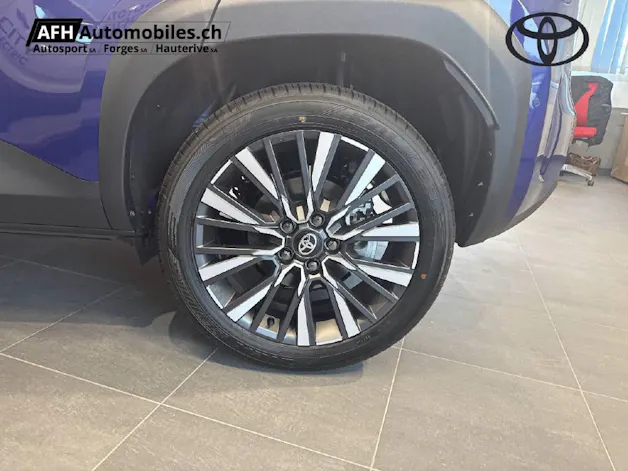 Toyota Yaris Cross 1.5 VVT-i HSD Premium AWD-i