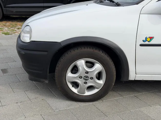 OPEL Corsa 1.4i 16V Joy