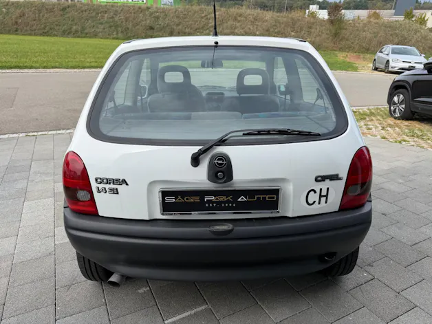 OPEL Corsa 1.4i 16V Joy