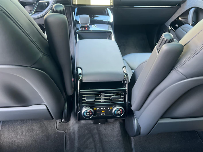 Fahrzeugbild LAND ROVER RANGE ROVER SPORT