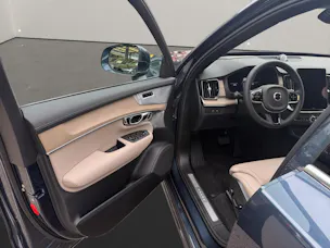 VOLVO XC90 2.0 T8 TE Ultra Bright eAWD