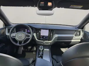 VOLVO XC60 2.0 T6 TE R-Design eAWD
