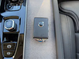 VOLVO XC90 2.0 T8 TE Ultra Dark AWD
