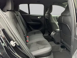 VOLVO XC40 2.0 B4 MH Plus Dark